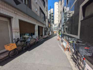 v20251016150710/fresh/building/J00100389991_16