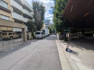v20251016150710/fresh/building/J00100393229_14