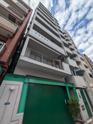 v20251016150710/fresh/building/J00100410642_9