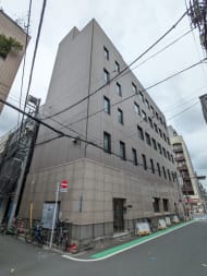 v20251016150710/fresh/building/J00100428558_11