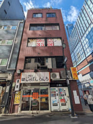 v20251017150706/fresh/building/J00100367152_1
