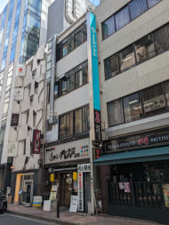 v20251017150706/fresh/building/J00100372299_5