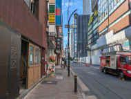v20251017150707/fresh/building/J00100367152_9