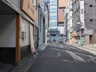 v20251017150707/fresh/building/J00100385576_15