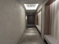 v20251017150707/fresh/building/J00100433926_10