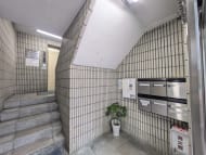 v20251018150606/fresh/building/J00100368211_12