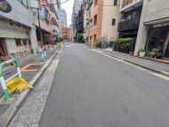 v20251018150606/fresh/building/J00100372445_12