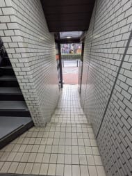 v20251018150606/fresh/building/J00100373274_9