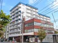 v20251018150606/fresh/building/J00100395594_9