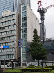 v20251018150606/fresh/building/J00100418003_6
