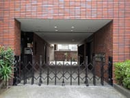 v20251018150606/fresh/building/J00100421450_14