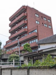 v20251018150606/fresh/building/J00100421450_7