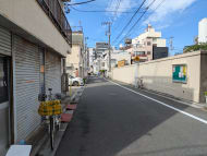 v20251018150606/fresh/building/J00100611284_14
