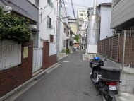 v20251018150606/fresh/building/J00100611506_10