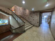 v20251019150703/fresh/building/J00100360649_11