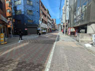 v20251019150703/fresh/building/J00100360918_9