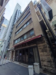 v20251019150703/fresh/building/J00100368068_7