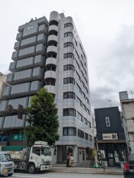 v20251019150703/fresh/building/J00100379195_7