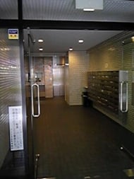 v20251019150703/fresh/building/J00100388896_4
