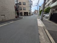 v20251019150703/fresh/building/J00100394095_11