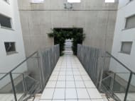 v20251019150703/fresh/building/J00100415093_13