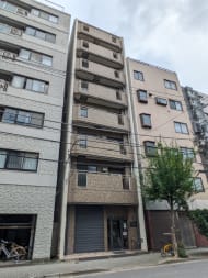 v20251019150703/fresh/building/J00100510855_5