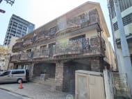 v20251022150707/fresh/building/J00100278597_1