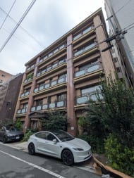 v20251022150707/fresh/building/J00100372594_6