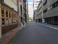 v20251022150707/fresh/building/J00100380477_17