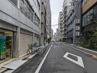 v20251022150707/fresh/building/J00100383752_14