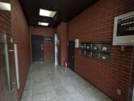 v20251022150707/fresh/building/J00100384518_6