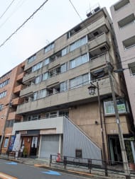 v20251022150707/fresh/building/J00100405146_9