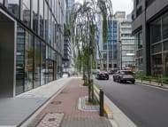 v20251022150707/fresh/building/J00100504628_14