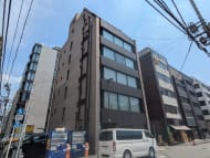 v20251024150704/fresh/building/J00100381755_5
