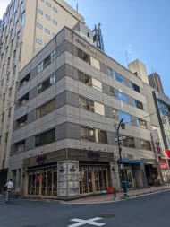 v20251024150704/fresh/building/J00100385622_1
