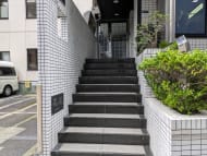 v20251025150703/fresh/building/J00100378554_4