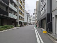 v20251025150703/fresh/building/J00100382530_16