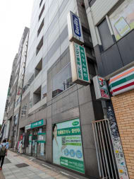v20251025150703/fresh/building/J00100387740_13