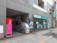 v20251025150703/fresh/building/J00100387740_15