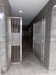 v20251025150703/fresh/building/J00100389688_12