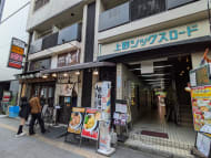 v20251025150703/fresh/building/J00100389798_14