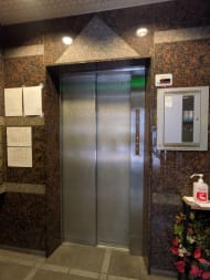 v20251025150703/fresh/building/J00100390232_12