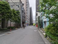 v20251025150703/fresh/building/J00100393343_11