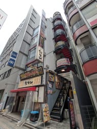v20251025150703/fresh/building/J00100401784_7