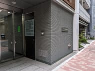 v20251025150703/fresh/building/J00100418942_15