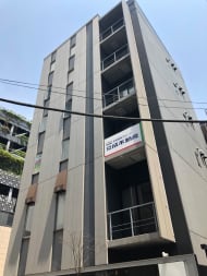 v20251025150703/fresh/building/J00100421241_6