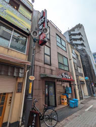 v20251025150703/fresh/building/J00100469150_6