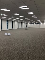 v20251025150703/fresh/building/J00100498901_19