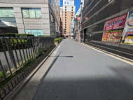 v20251027150705/fresh/building/J00100365043_15