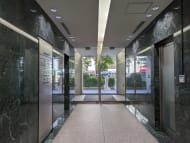 v20251027150705/fresh/building/J00100377722_12